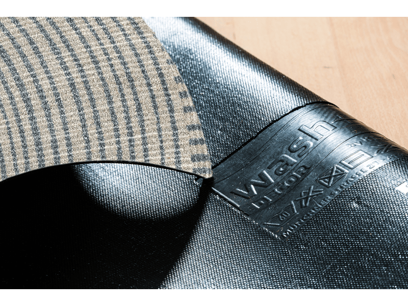 Canvas wash + dry Matte