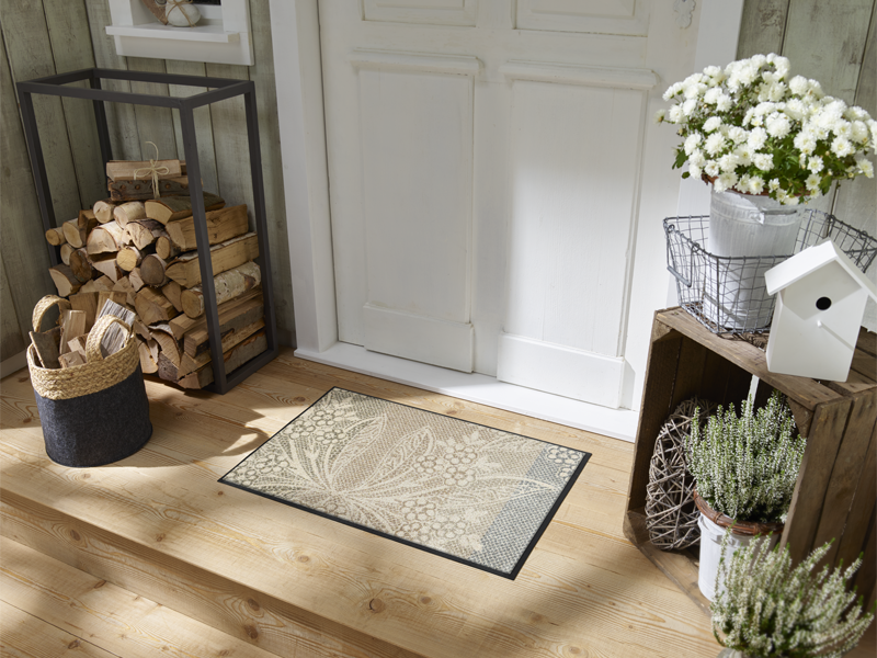 Floral Lace wash + dry Matte