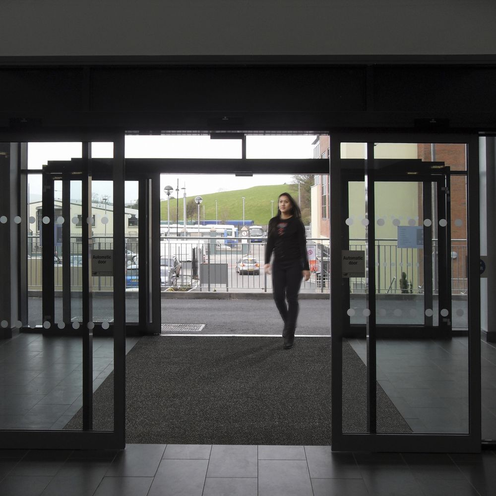 Master Trax Lite™ Teppichboden Innen Eingang