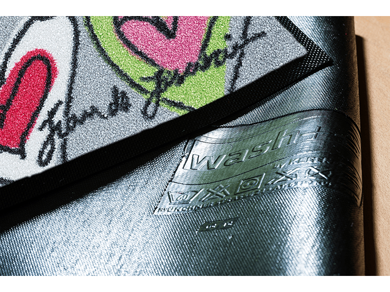 With Love, all things are possible wash + dry Fußmatte